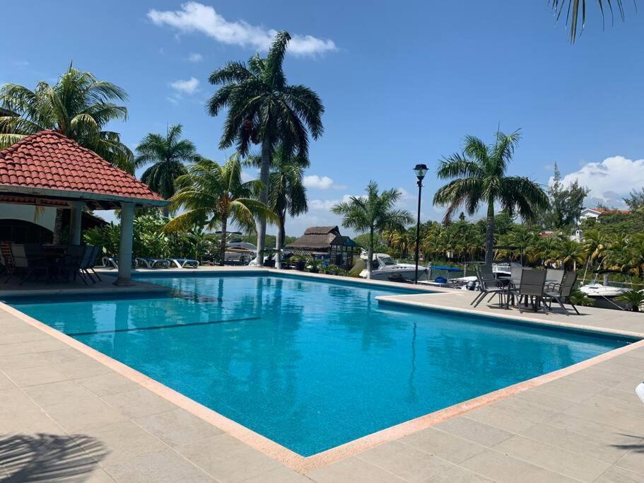 Chic Lagoon Front Villa By Casa Paraiso Cancun Dış mekan fotoğraf