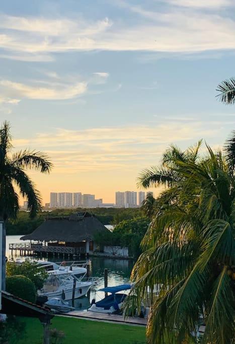Chic Lagoon Front Villa By Casa Paraiso Cancun Dış mekan fotoğraf