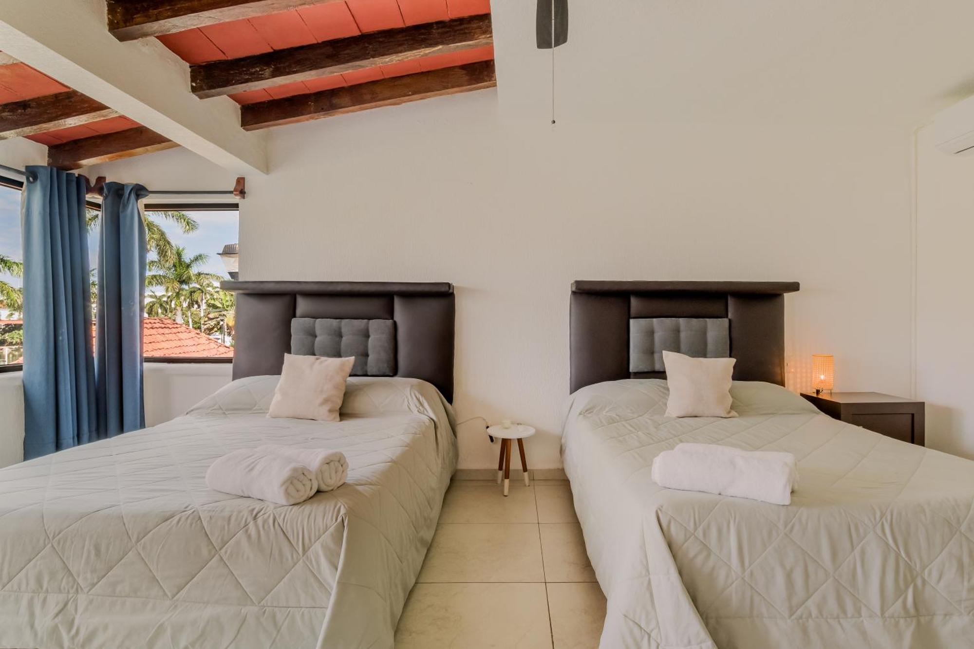 Chic Lagoon Front Villa By Casa Paraiso Cancun Dış mekan fotoğraf